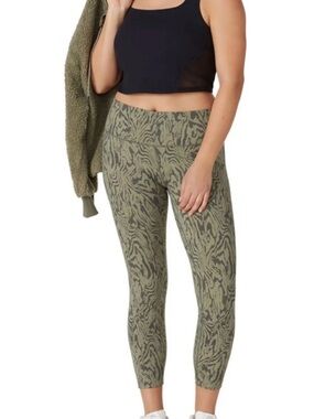 NWOT- Varley Luna Olive Green Animal-Print High-Rise Leggings